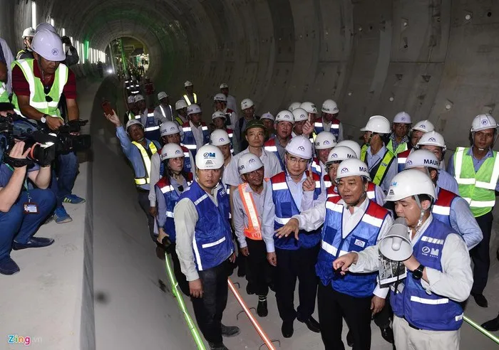Metro Bến Thành - Suối Tiên thông tuyến, nhiều hạng mục đua nước rút 17 Thu tuong Nguyen Xuan Phuc