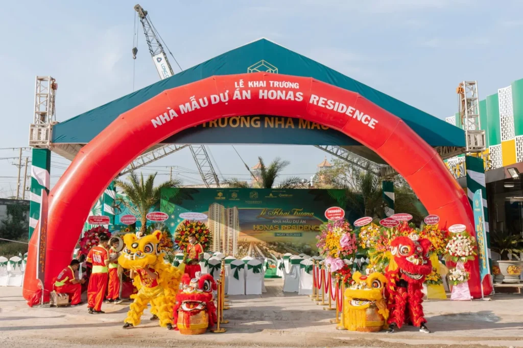 Tưng bừng lễ khai trương nhà mẫu Honas Residence 14 KEN 4034