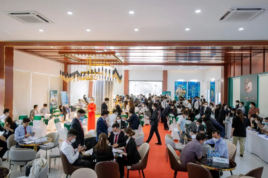 Tưng bừng lễ khai trương nhà mẫu Honas Residence 15 KEN 4113