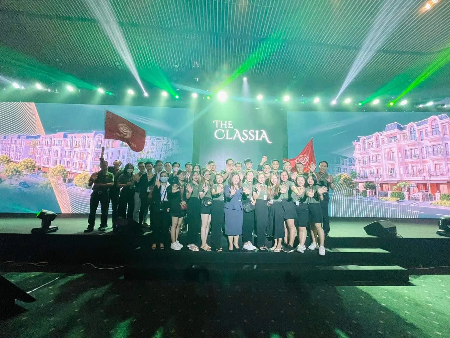 Hơn 1800 chiến binh bùng nổ trong lễ Kick-Off dự án The Classia 31 tc 6