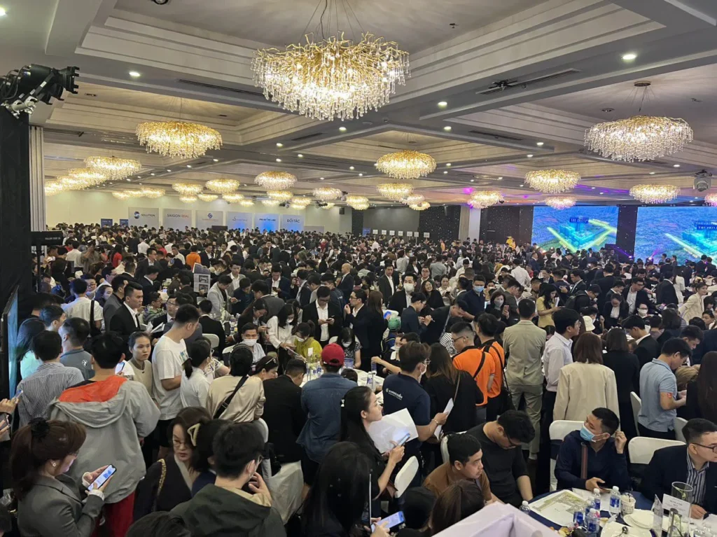 Sự kiện mở bán The Privia: Dự án tốt nhất năm 2023 7 z4913135470582 756bcdb57f9fa6fc4d2fb0acb27d2bd4