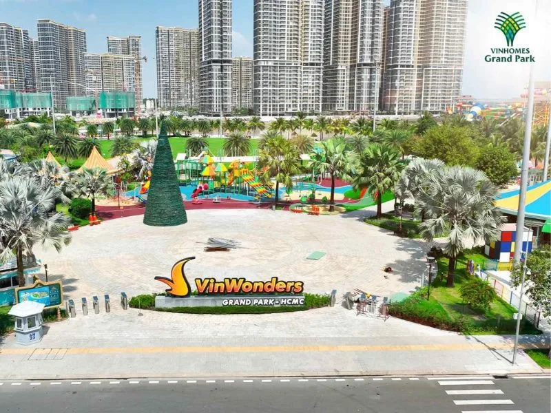 Đón Giáng Sinh Tại VinWonder Grand Park - Mùa Lễ Hội "Tuyệt Hơn Cả Mơ" 13 vinwonder 1