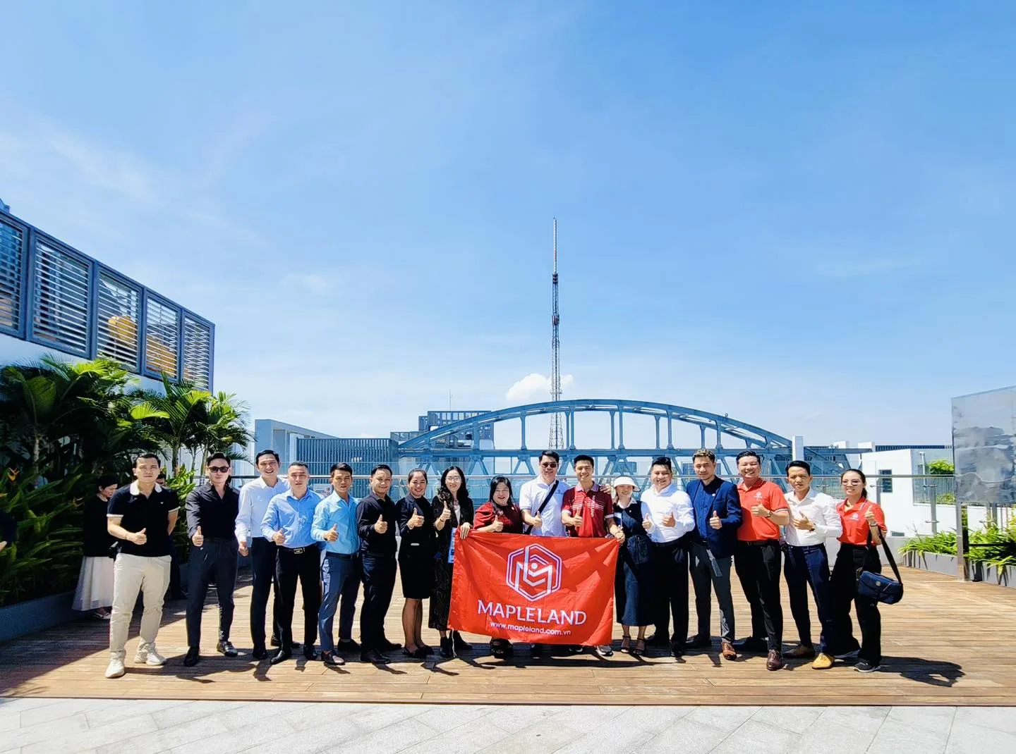 mapleland sitetour van xuan group