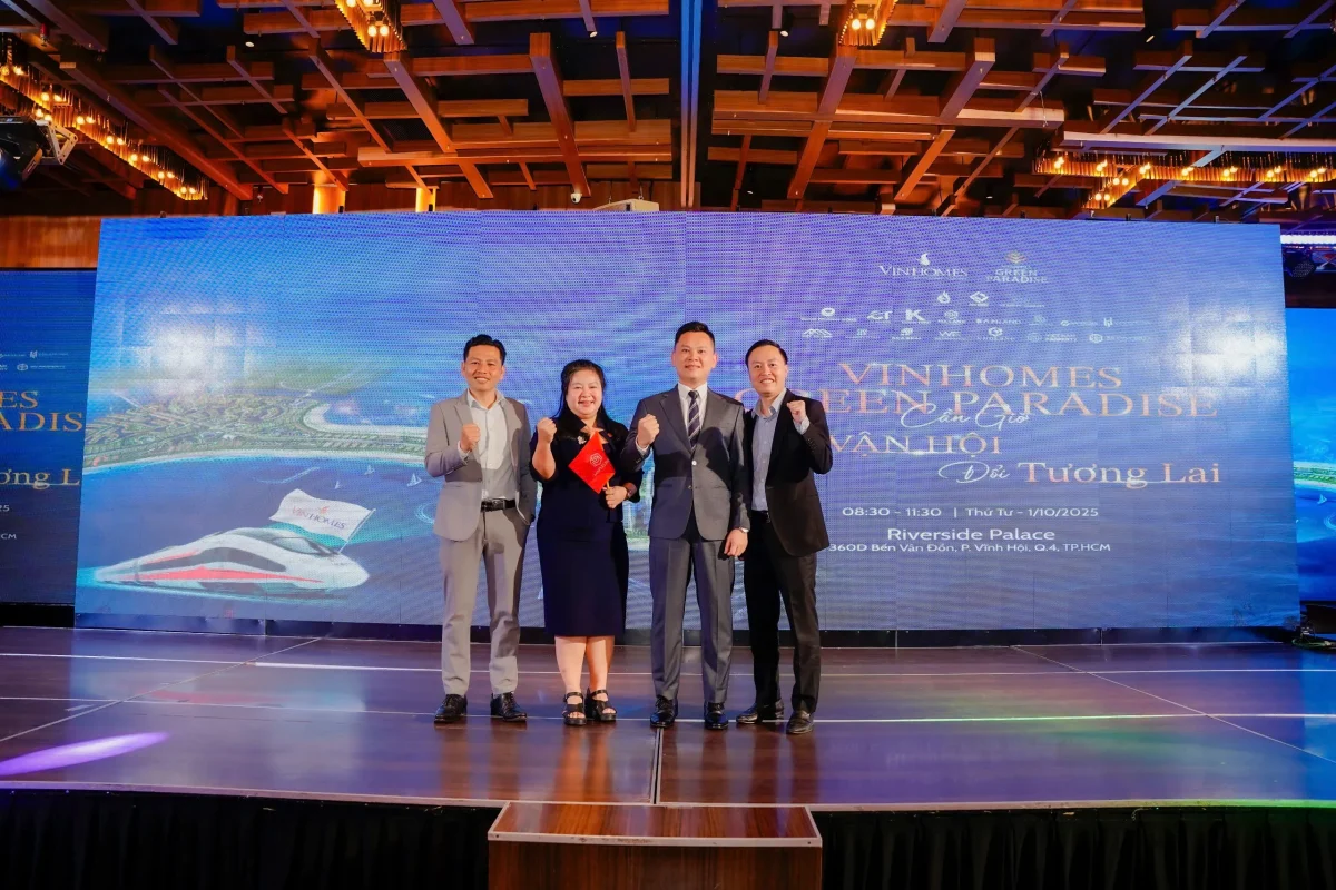 Sự kiện “Đón Vận Hội – Đổi Tương Lai”: Khi ngọn lửa khát vọng được thắp sáng cùng Vinhomes Green Paradise 26 le ra quan vinhomes can gio1 11zon