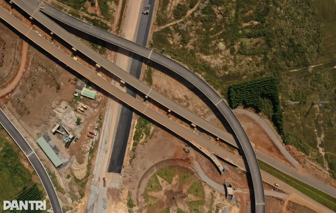 Hai tuyến đường T1 và T2 – với tổng mức đầu tư hơn 2.630 tỷ đồng