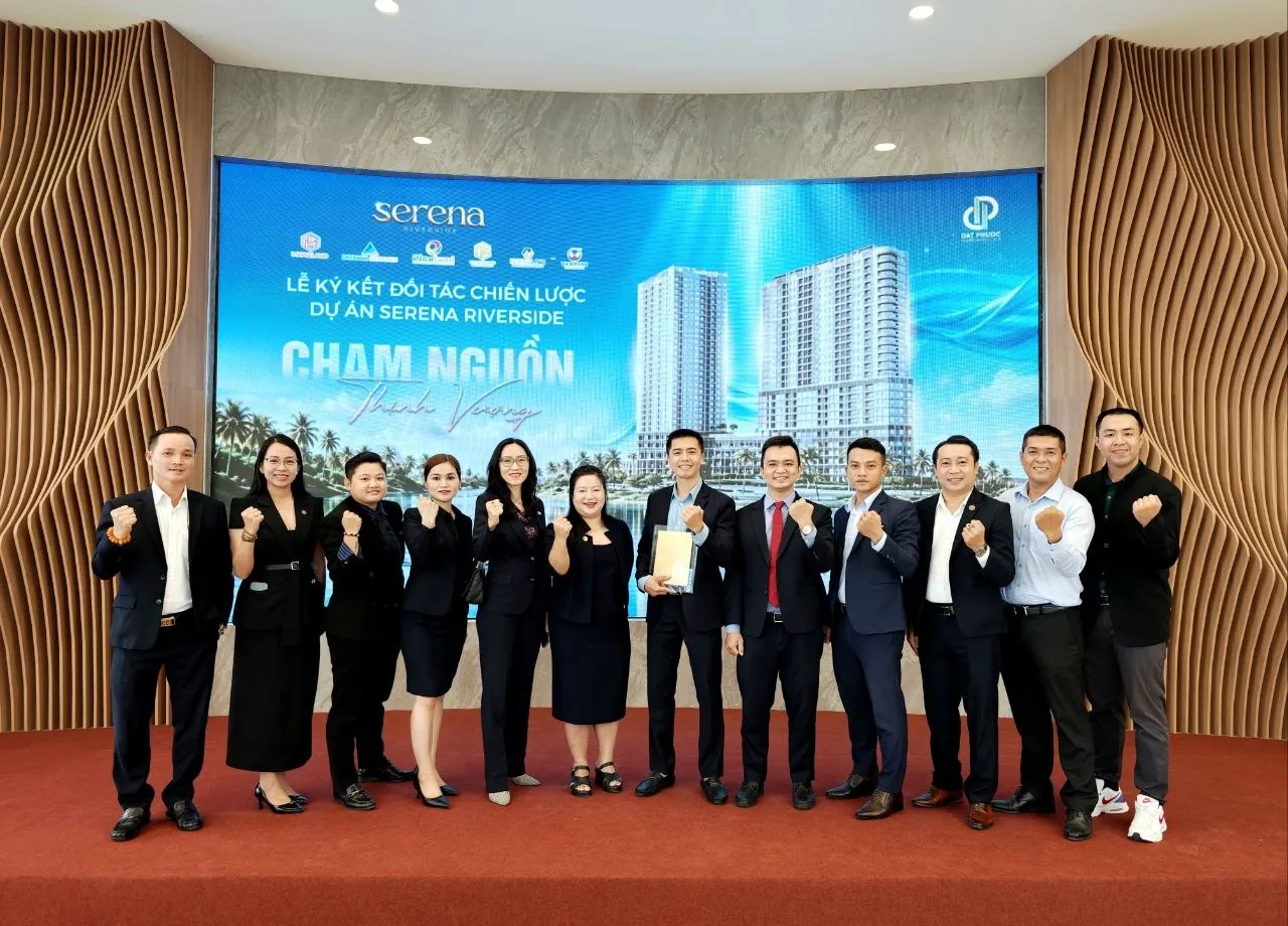 Mapleland chính thức trở thành đại lý phân phối chiến lược dự án Serena Riverside 8 Đội ngũ Mapleland tại lễ ký kết đối tác chiến lược dự án Serena Riverside